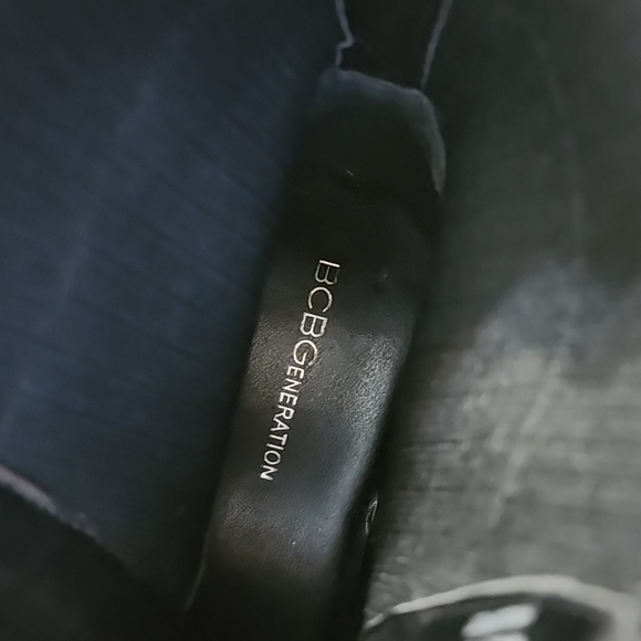 BCBG STYLE MONTANA WOMAN'S 9.5 LEATHER/ZIPPER SWEATER COMBAT BOOTS NWOB - Picture 5 of 16